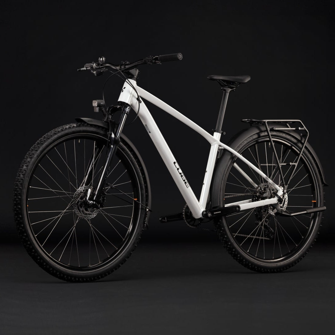 CUBE AIM ONE FE 29 mountainbike – Metallicwhite / sort 2027