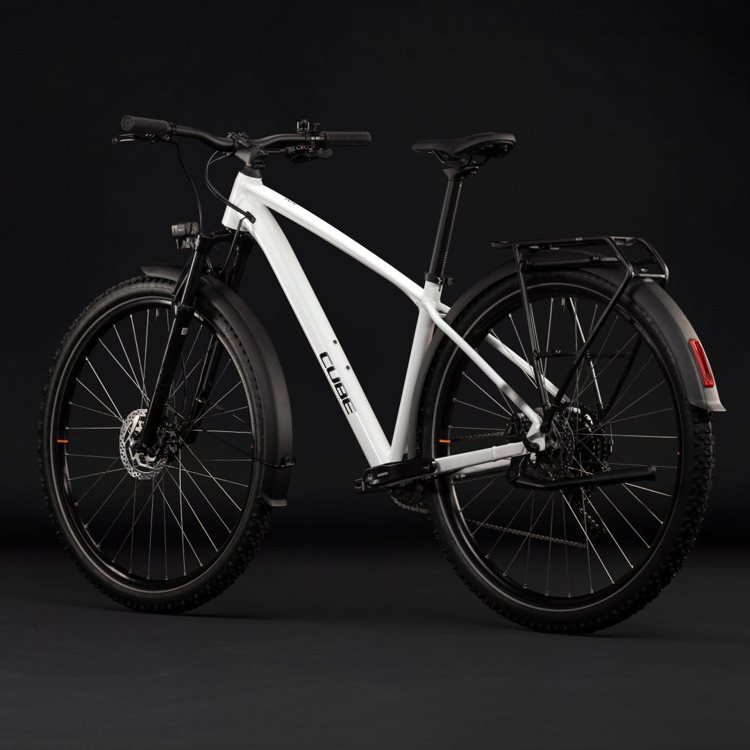 CUBE AIM ONE FE 29 mountainbike – Metallicwhite / sort 2027
