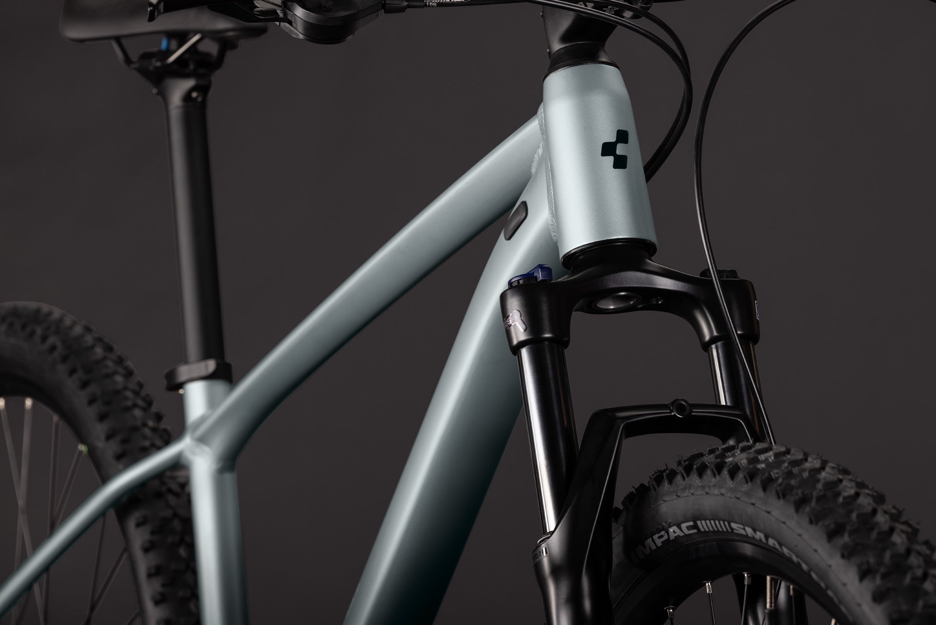 Bicicleta de montaña CUBE AIM PRO 29 - greige´n´titan