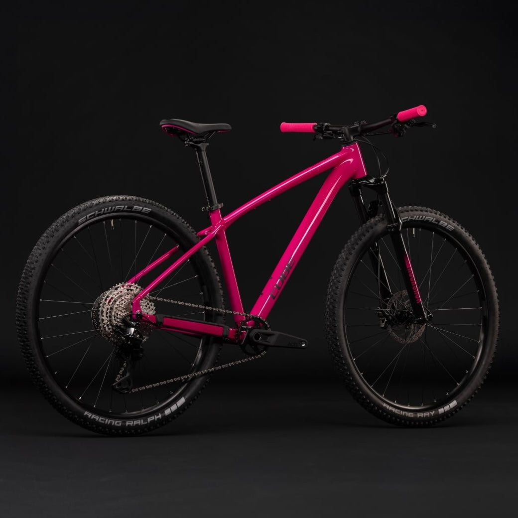 CUBE REACTION PRO 29 mountainbike - Fuksia / Sort 2027