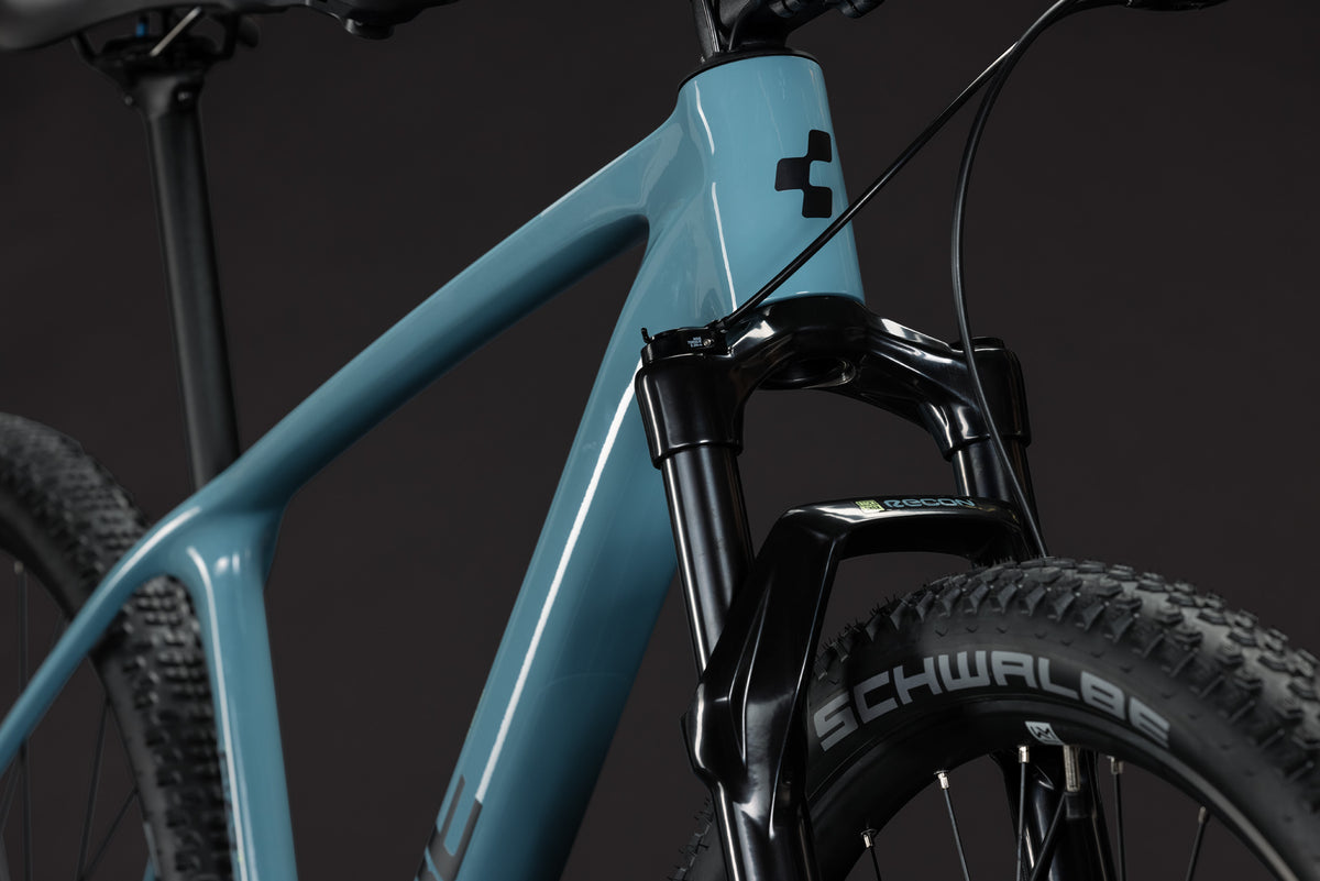 CUBE REACTION C:62 ONE 29 mountainbike - surfblå / svart 2027