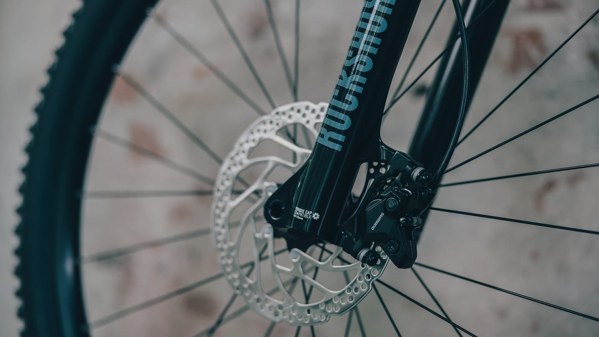 CUBE REACTION C:62 ONE 29 mountainbike - surfblå / svart 2027