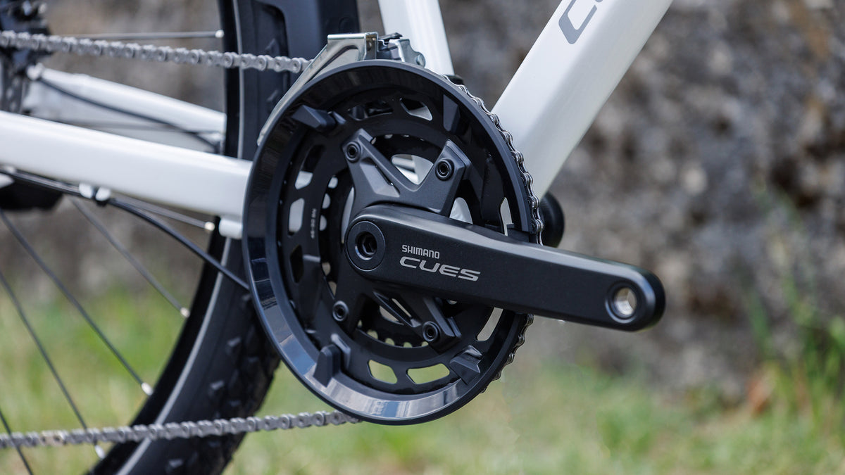 CUBE NATURE PRO FE žygių dviratis – metališkai baltas / atšvaitinis 2027