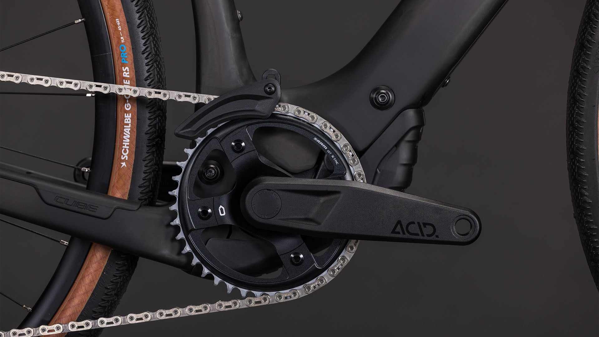 Vélo électrique CUBE NUROAD HYBRID C:62 EXC 400X 28 - blackline