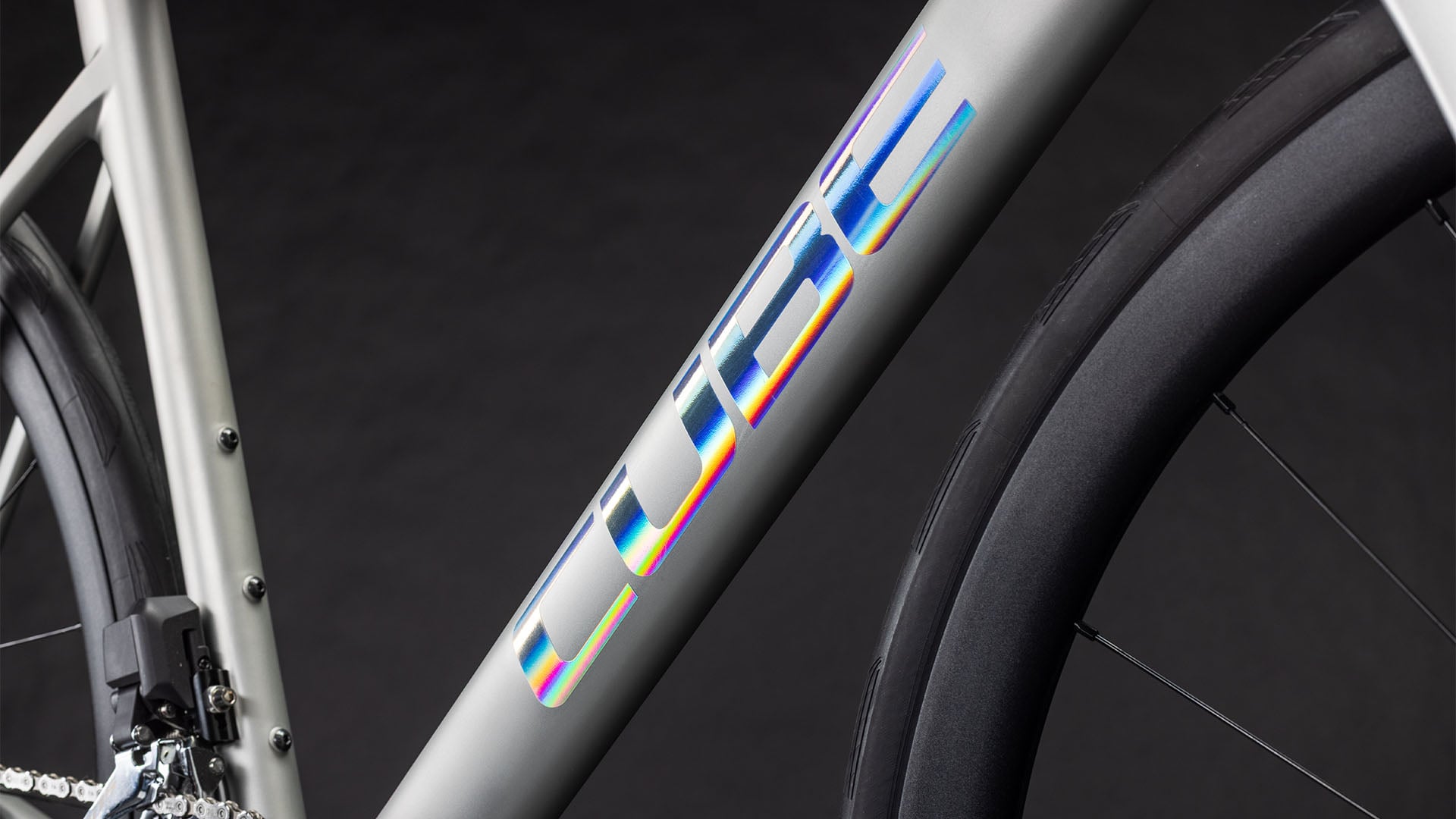 CUBE ATTAIN C:62 SLX sleekgrey´n´prism maantiepyörä