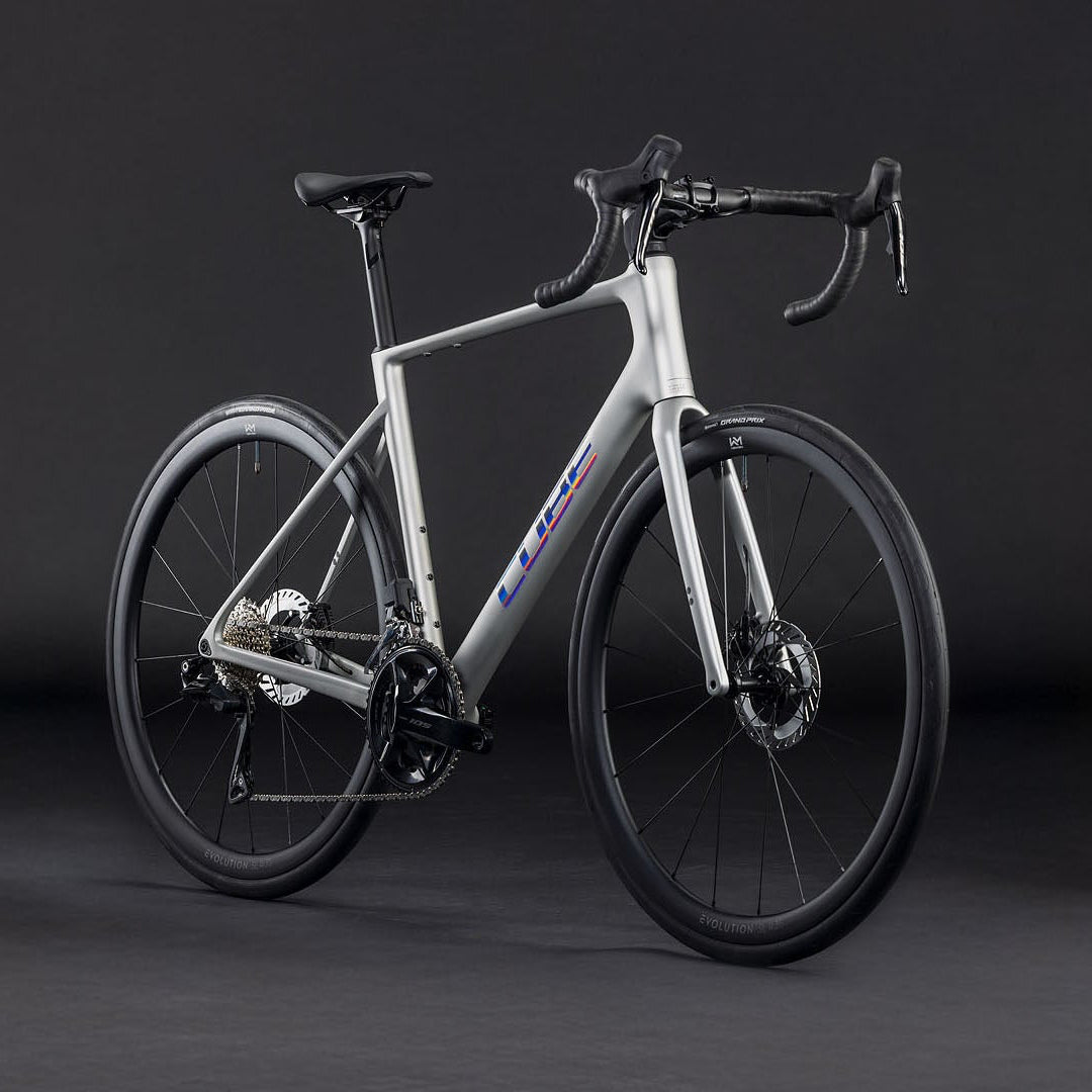 CUBE ATTAIN C:62 SLX sleekgrey´n´prism maantiepyörä