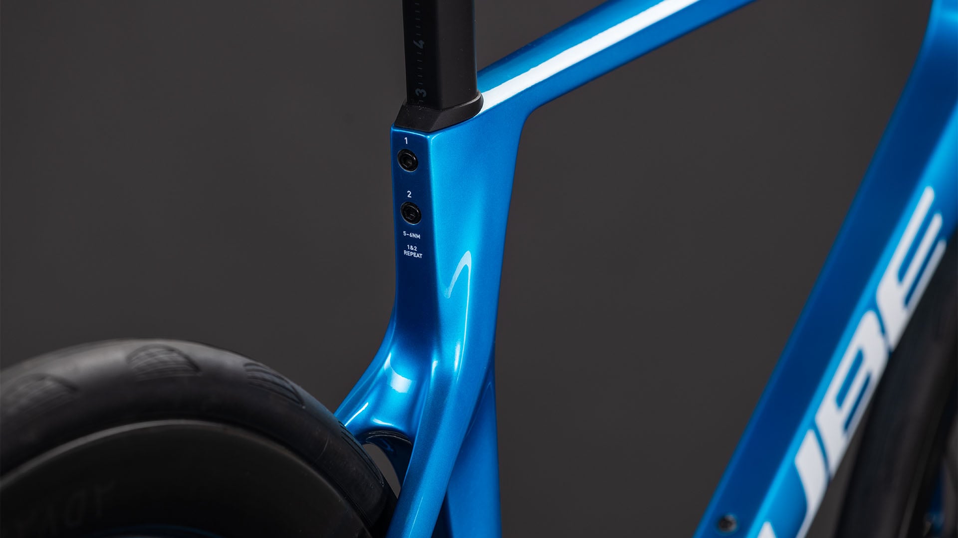 CUBE AGREE C:62 EX Carbon-Rennrad – Topasblau und Weiß
