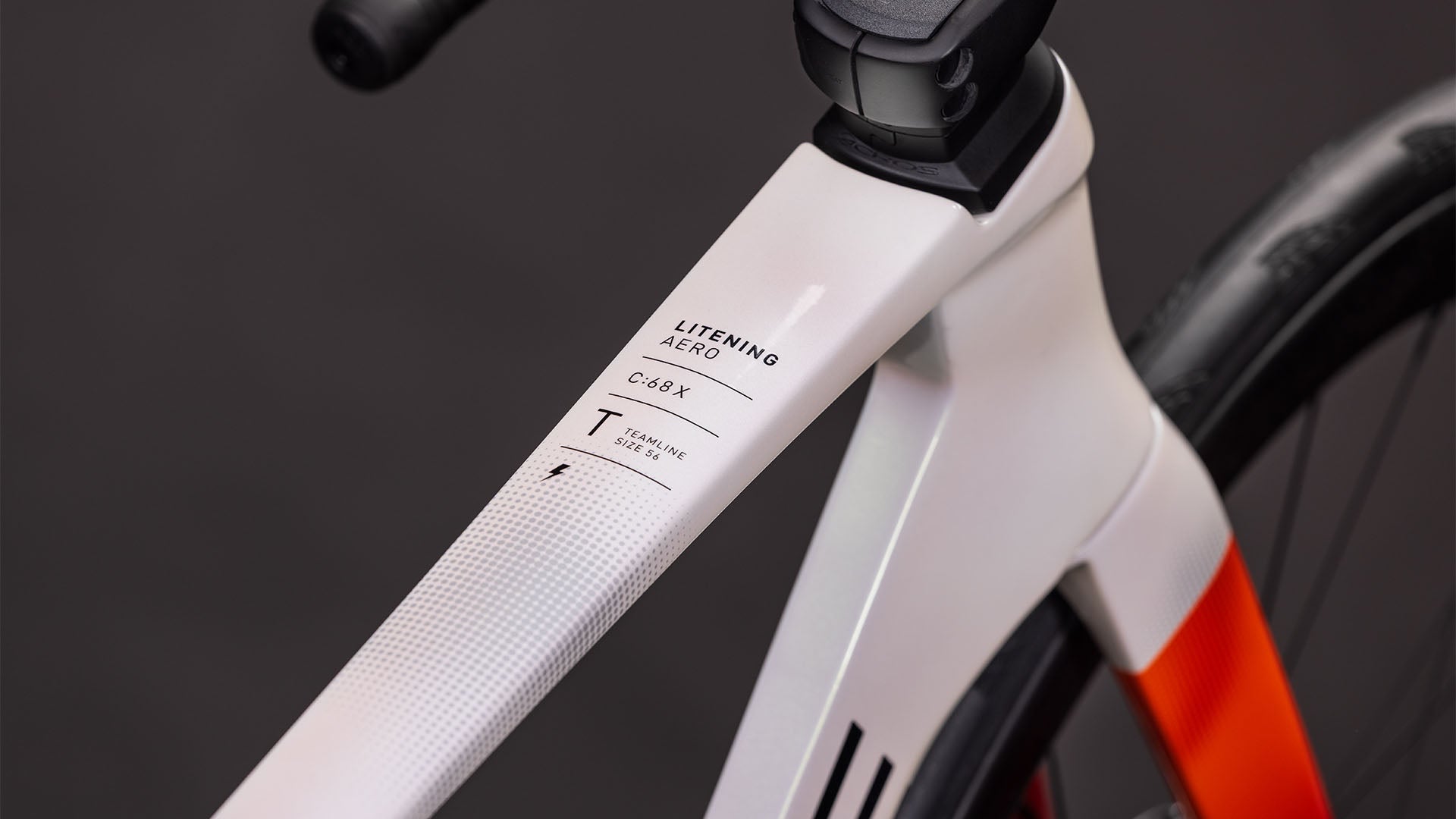 CUBE LITENING AERO C:68X RACE hiilikuitu maantiepyörä – teamline