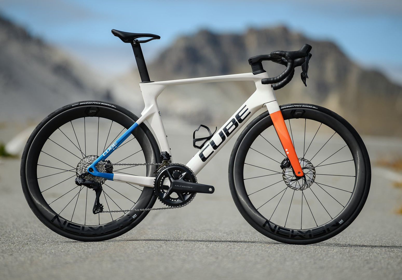 CUBE LITENING AERO C:68X Race teamline carbon road bike