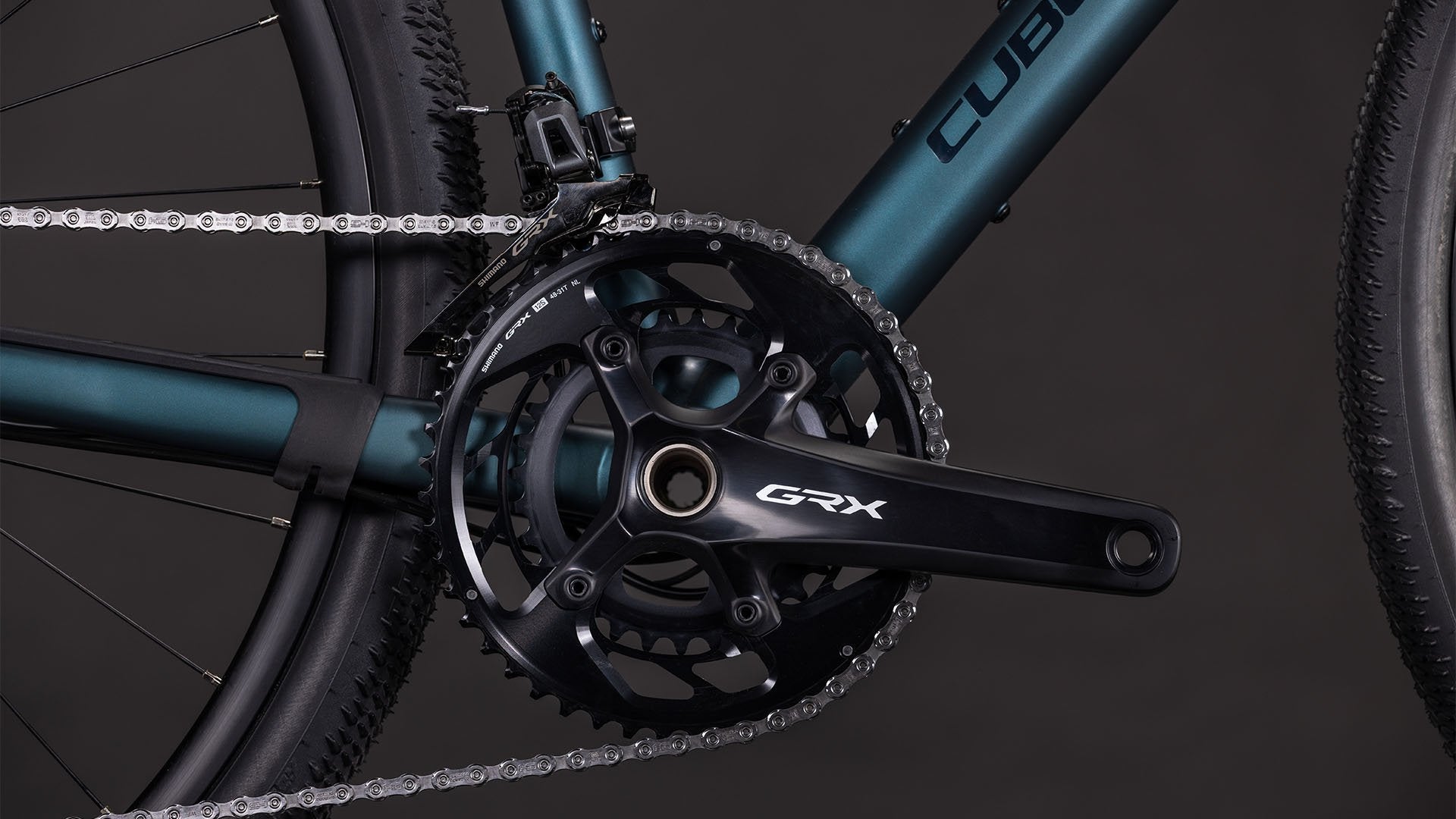 CUBE NUROAD RACE gravel bicycle - royalgreen´n´black - CUBE - Evelostore