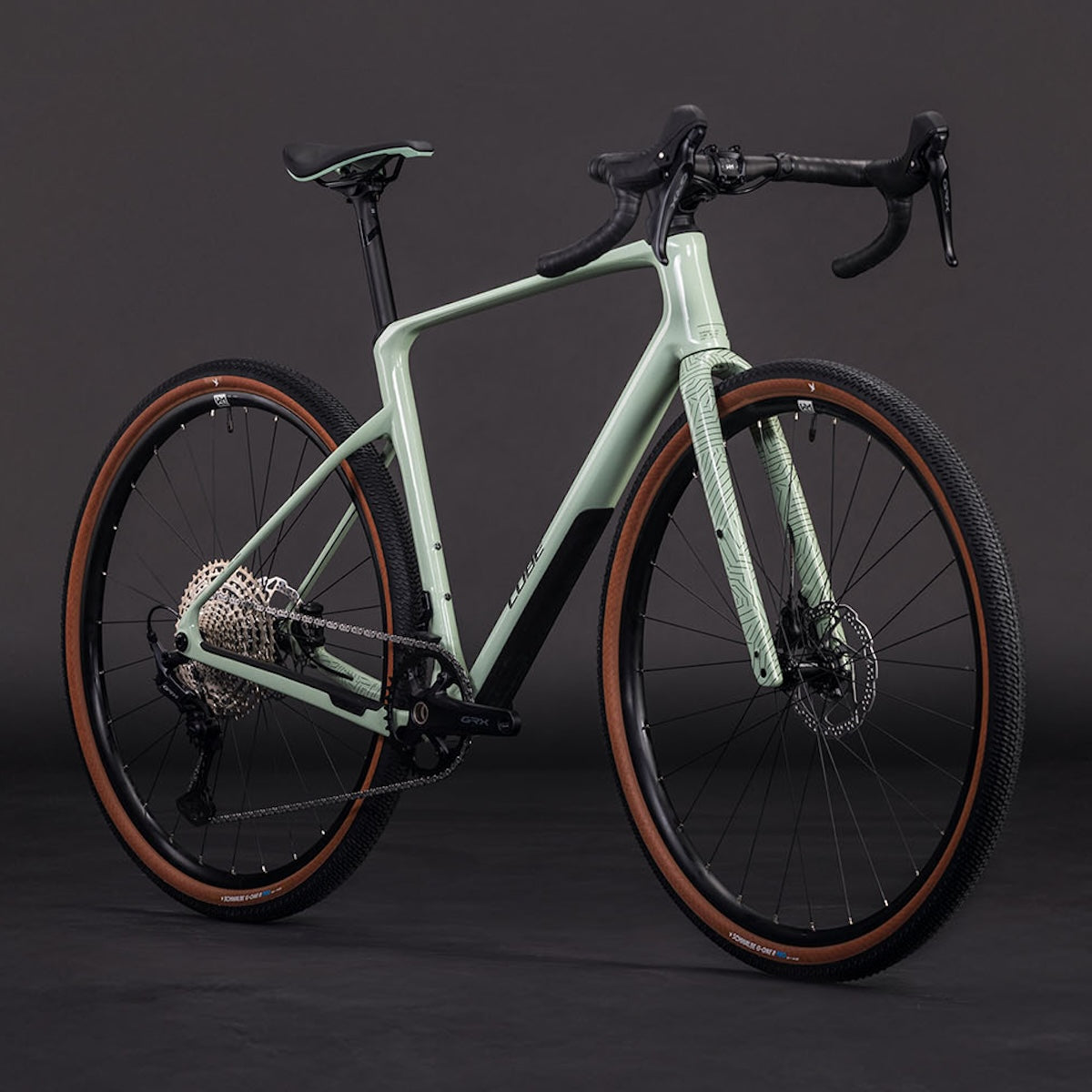 CUBE NUROAD C:62 ONE Carbon Gravel Pyörä – aloegreen´n´black