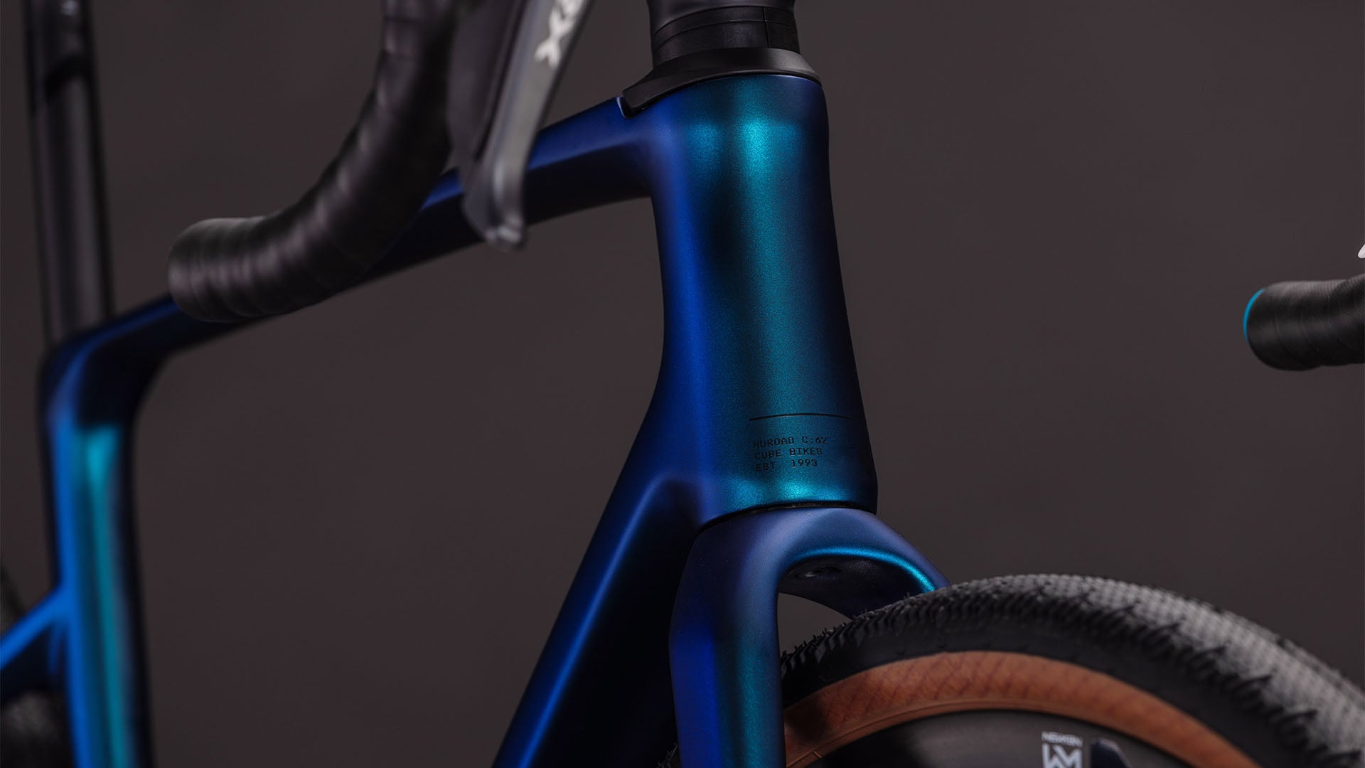 CUBE NUROAD C:62 RACE nebula´n´blue gravel bike