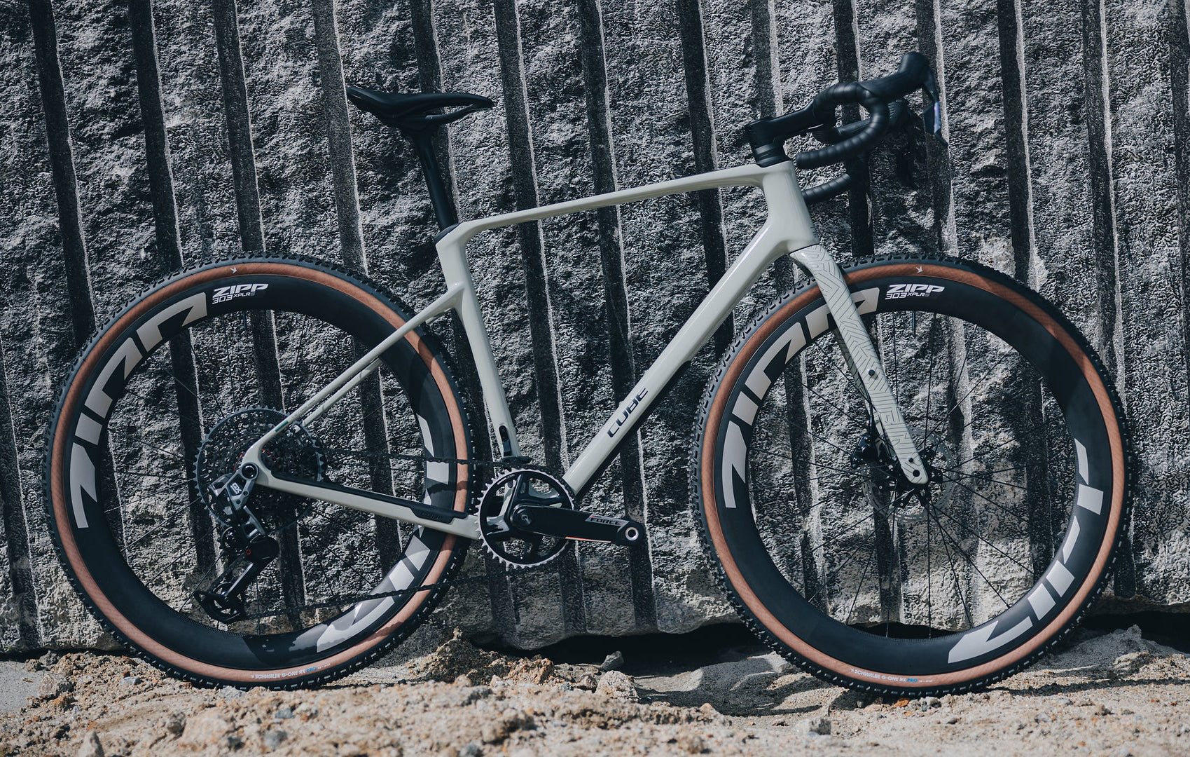 CUBE NUROAD C:62 SLX reedbeige´n´chrome gravel bike - CUBE - Evelostore