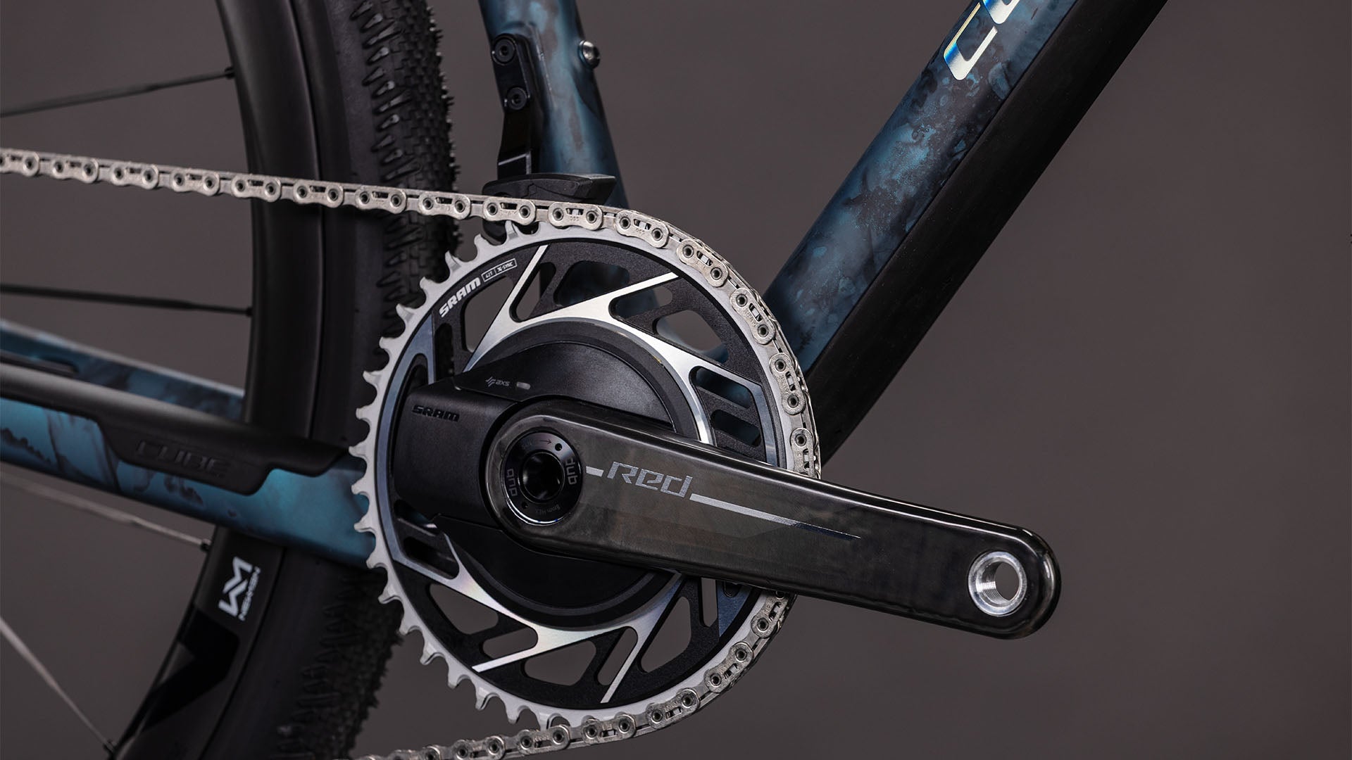 CUBE NUROAD C:62 SLT royalgreen´n´fume gravel velosipēds