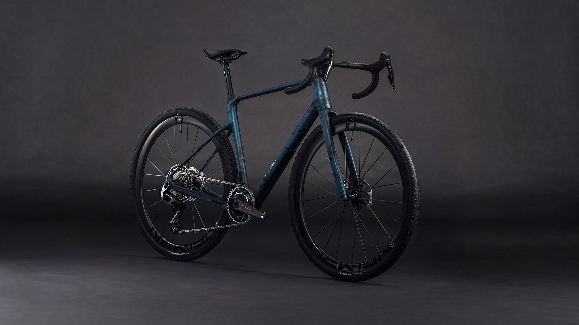 CUBE NUROAD C:62 SLT Royalgrün´n´Fume Gravelbike