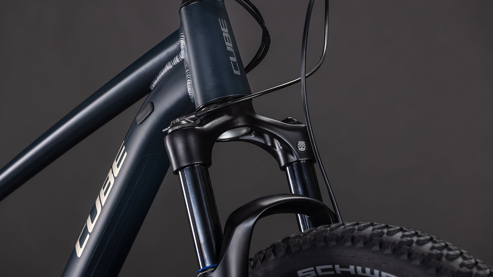 CUBE ATTENTION PRO 27.5 kalnu velosipēds - night´n´black