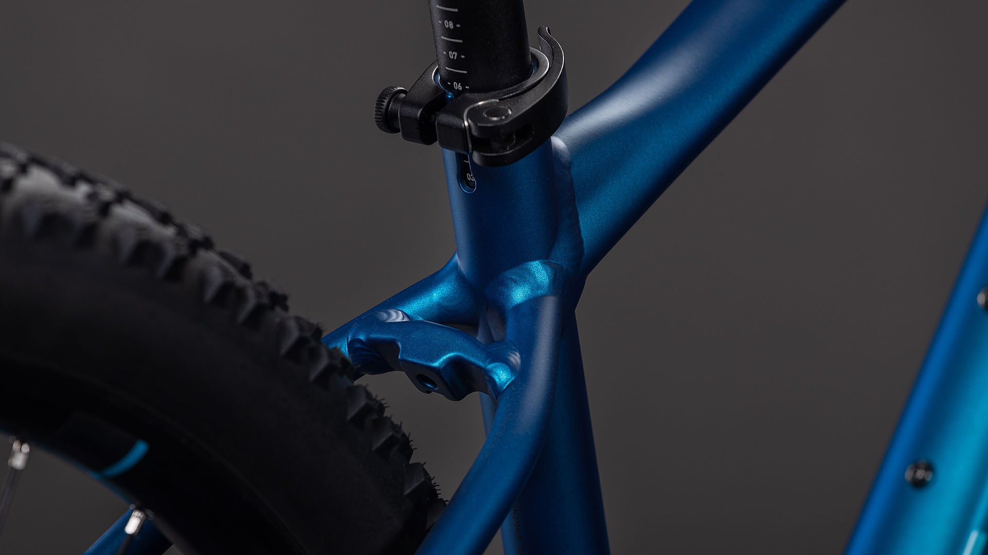 CUBE ATTENTION PRO 29 electricblue´n´blue mountain bike