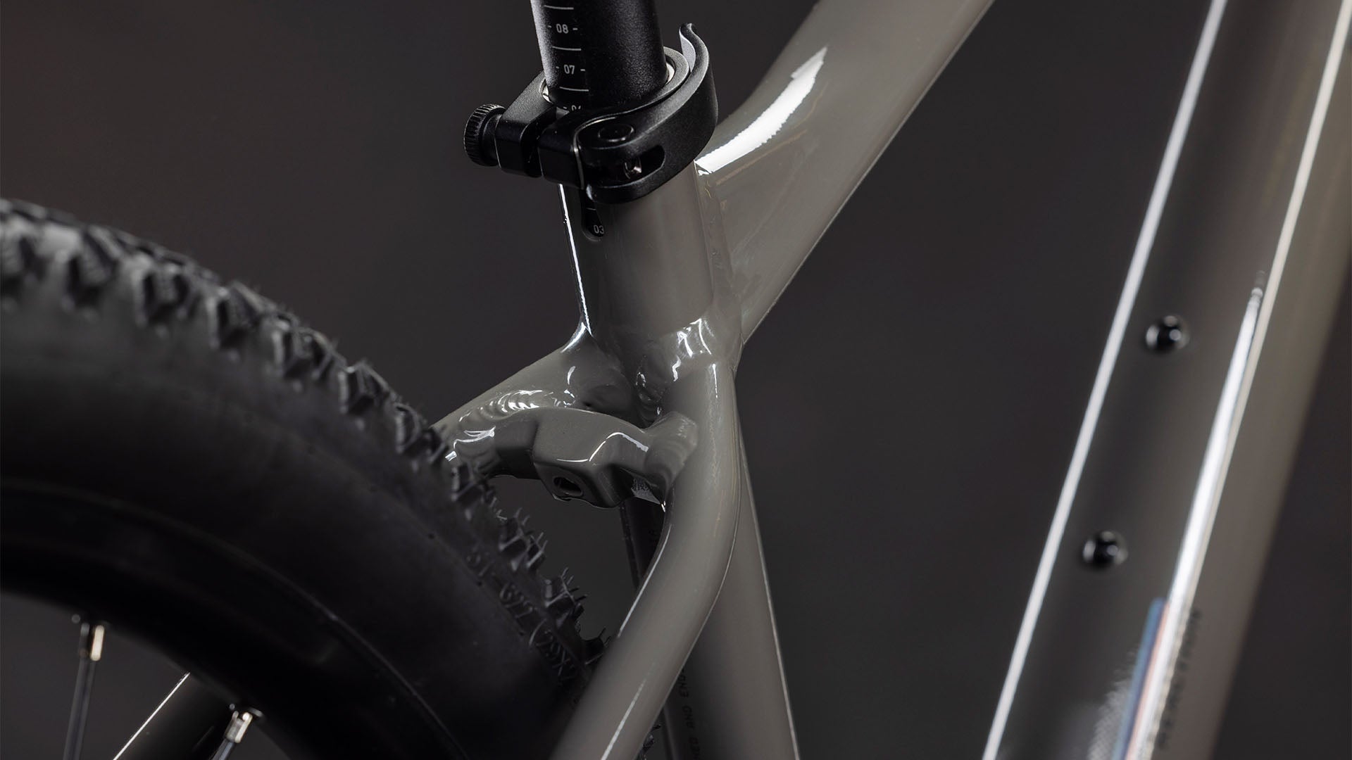 CUBE REACTION PRO 29 kalnų dviratis – oldgrey´n´black