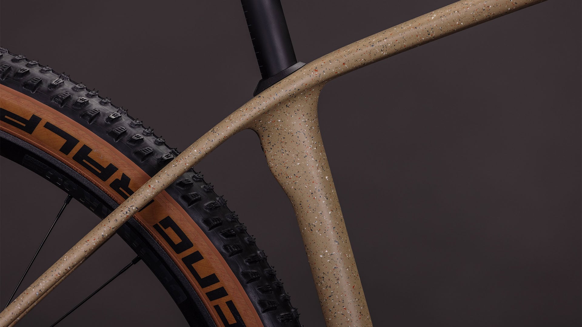 VTT CUBE REACTION C:62 SLX 29 mineralgrit´n´black