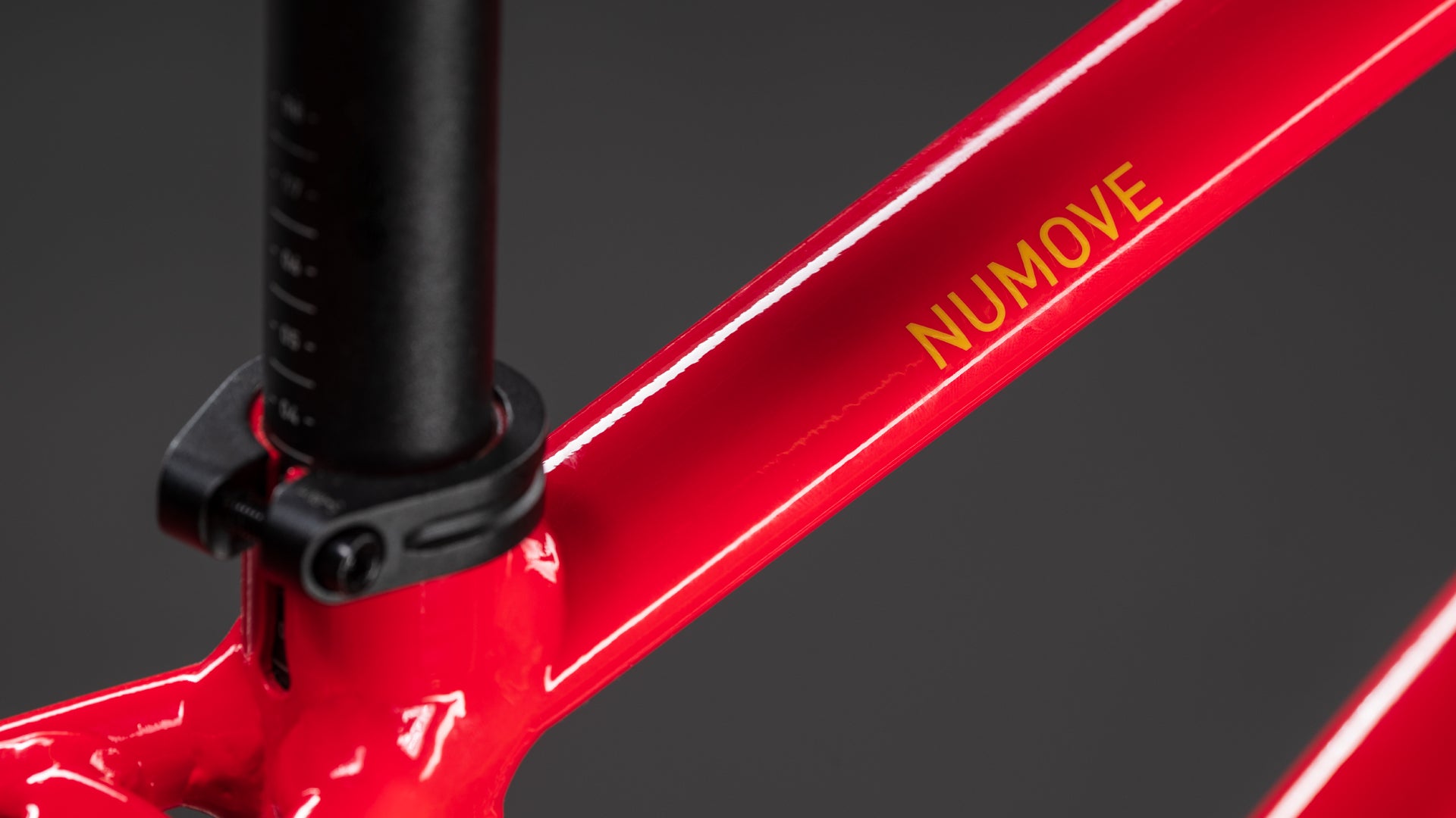 CUBE NUMOVE 200 DISC bērnu velosipēds - redrose´n´peach