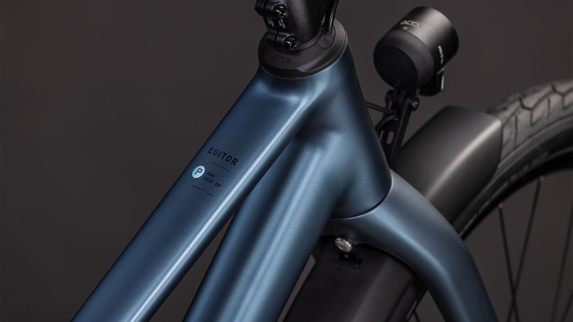 CUBE EDITOR PRO FE pilsētas velosipēds - mineralblue´n´chrome