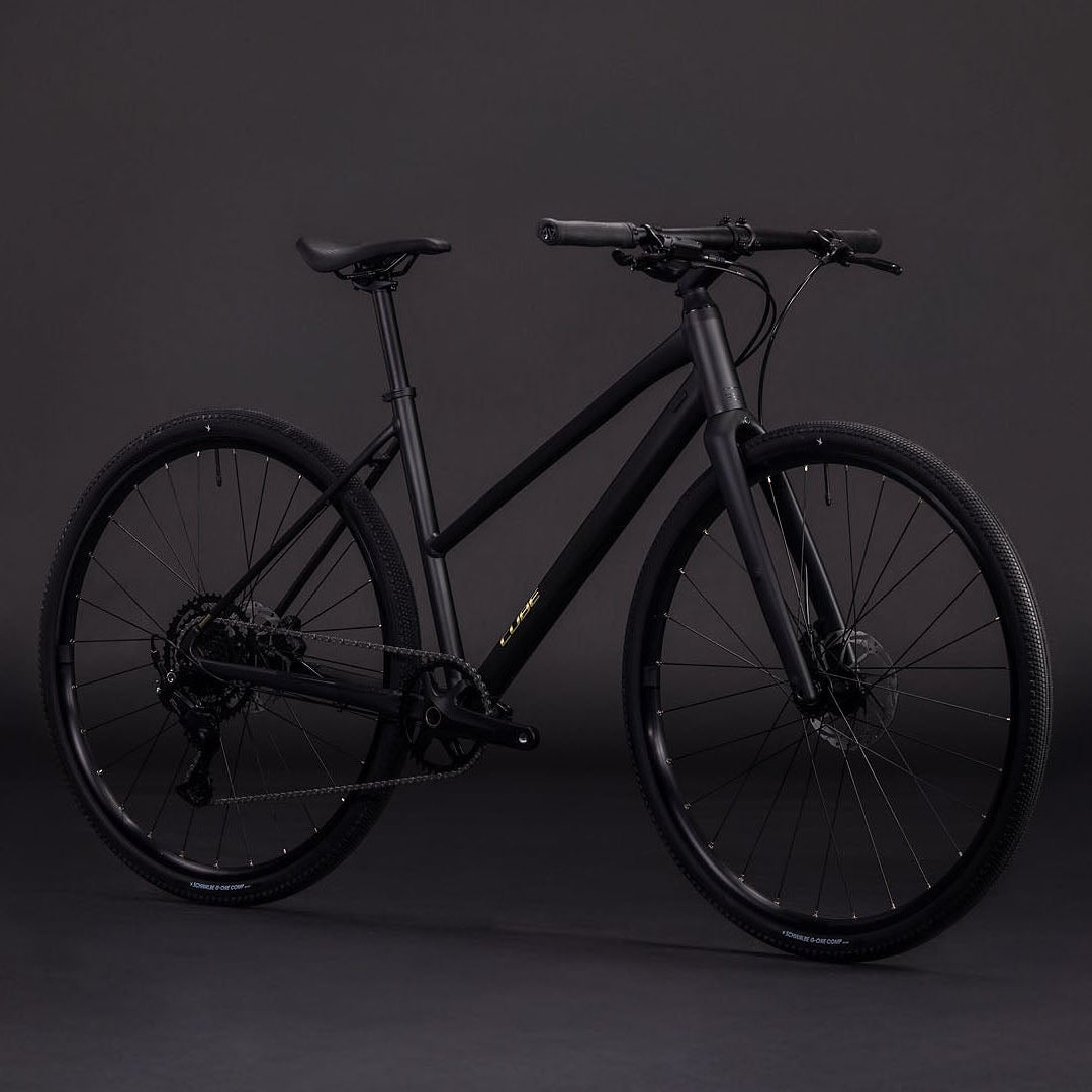Bicicleta urbana para mujer CUBE NULANE PRO gris y cromo