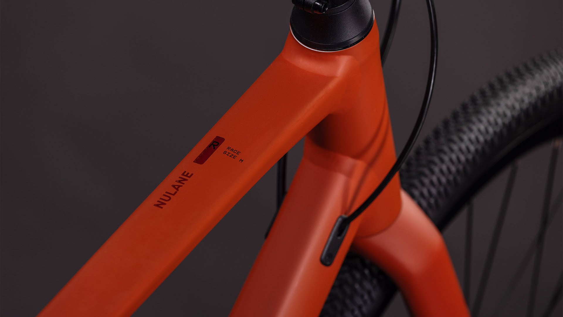 CUBE NULANE RACE city bike - amber´n´black