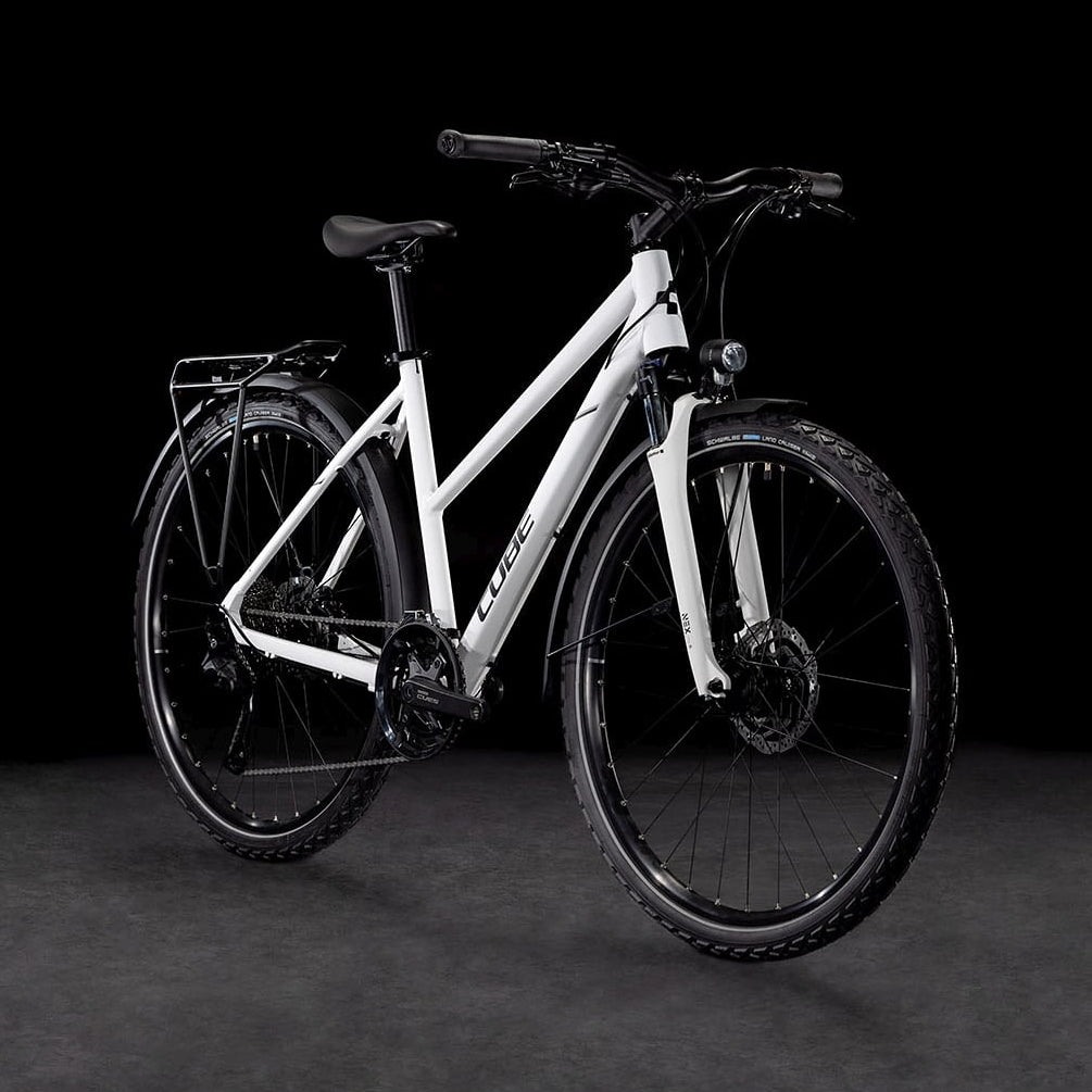 CUBE Nature Pro Allroad Trekkingrad