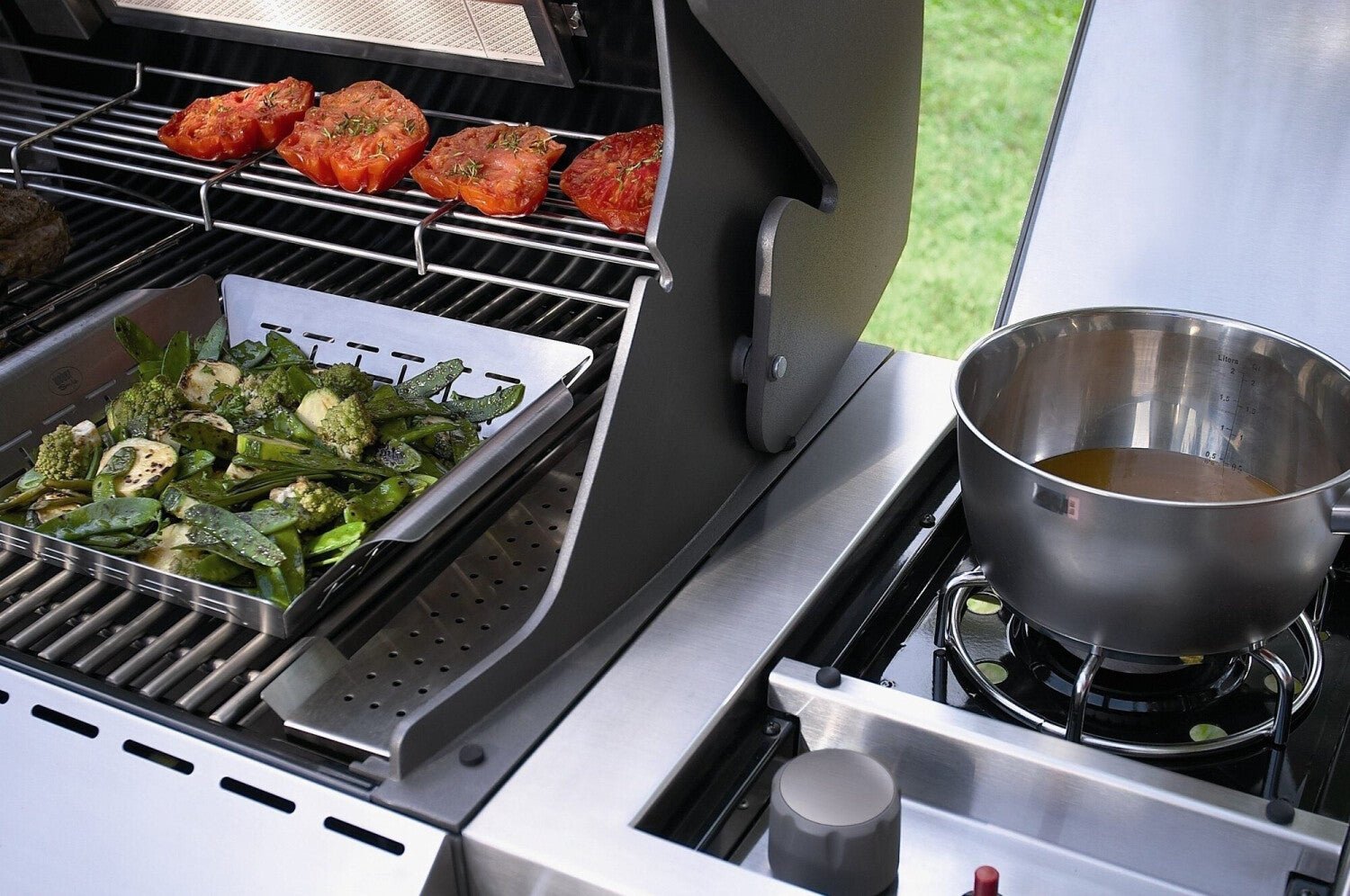 WEBER SUMMIT E - 470 GBS 7171075 gas grill - WEBER - Evelostore
